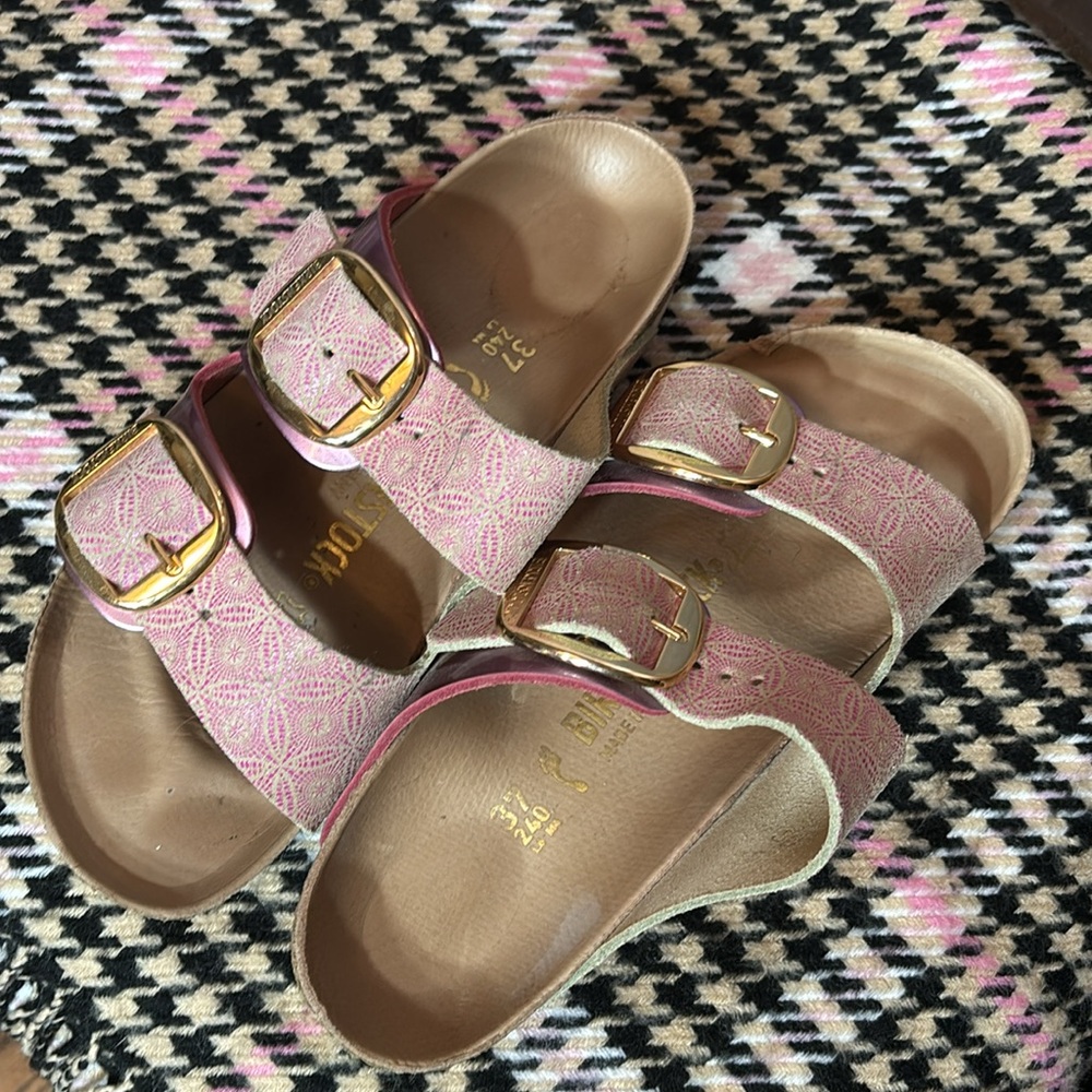 Birkenstock Pink and Gold Sandals - Picture 7 of 11